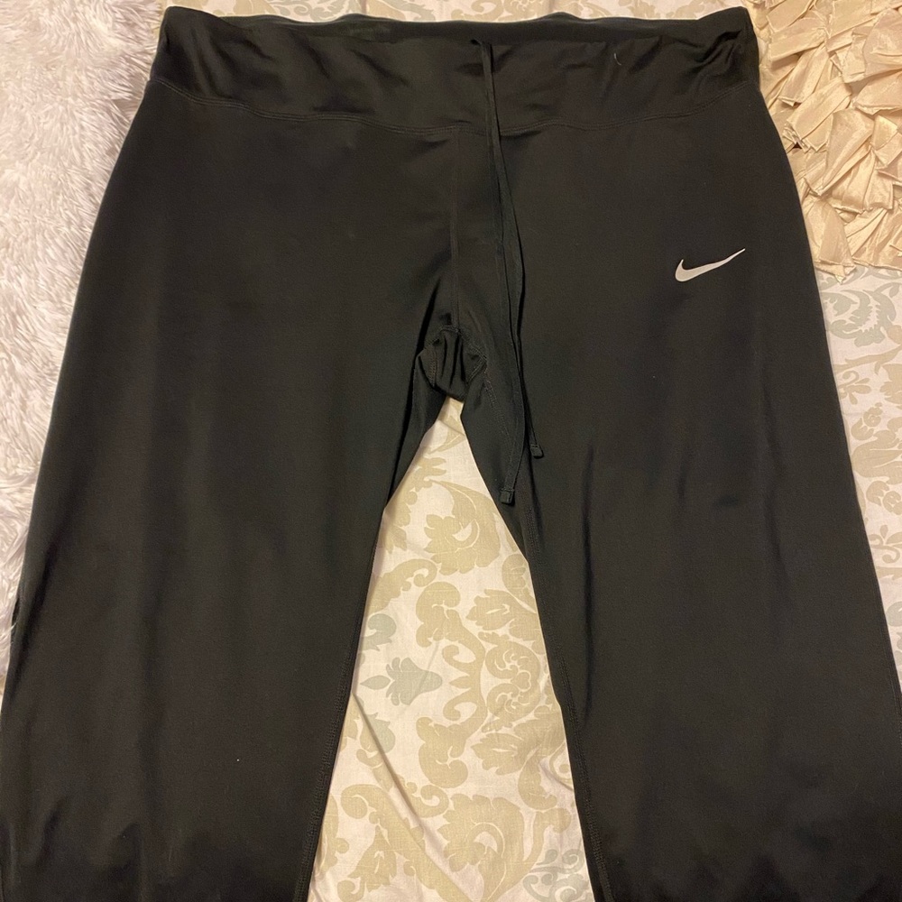 Nike leggings